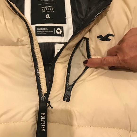 •SOLD🦞Hollister New! Puffer Jacket Men’s! - Picture 5 of 8